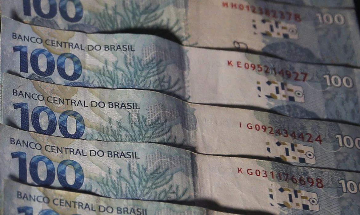 Banco do Brasil enfrenta desafios em 2026 após lucro de R$ 20,68 bilhões em 2025.