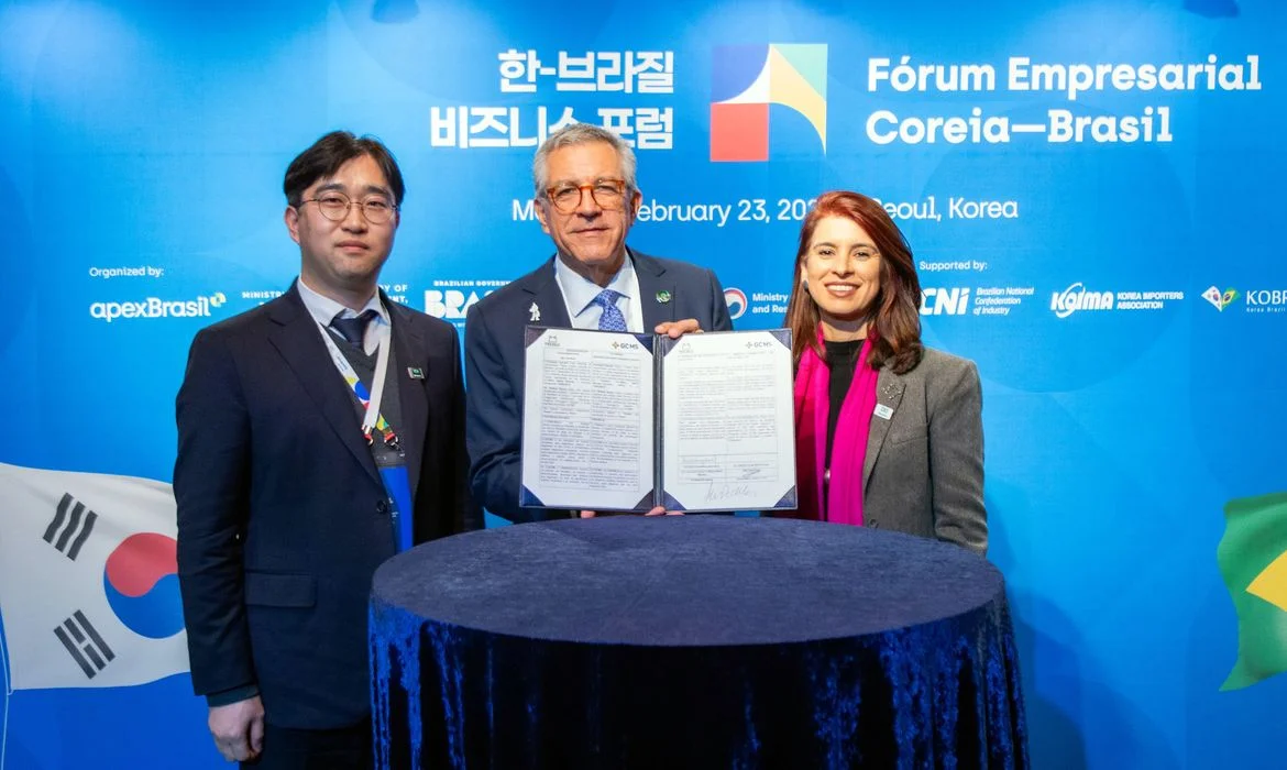 Brasil e Coreia do Sul firmam parcerias para produção de medicamentos essenciais.