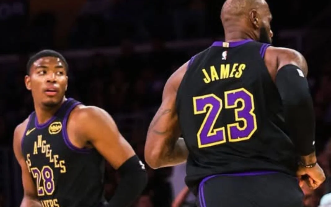 Paolo Banchero brilha no quarto final e leva o Magic à vitória sobre os Lakers.