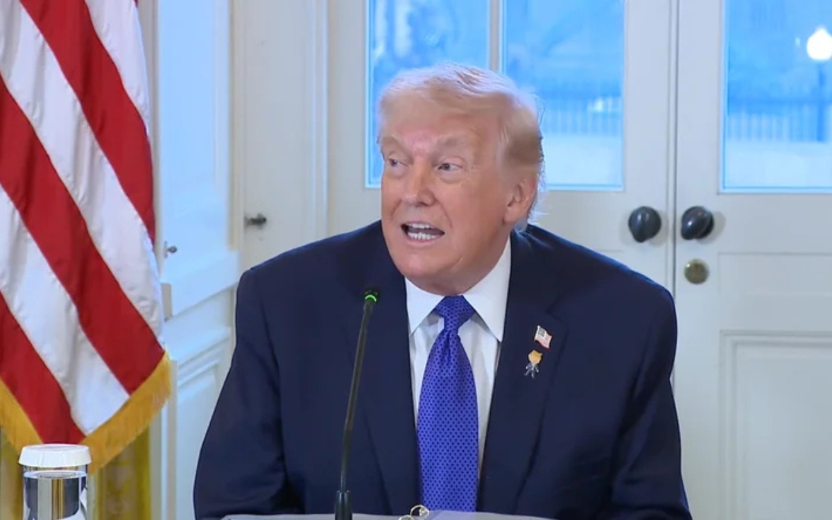 Presidente dos EUA, Donald Trump, fala sobre a rendição do Irã em rede social.