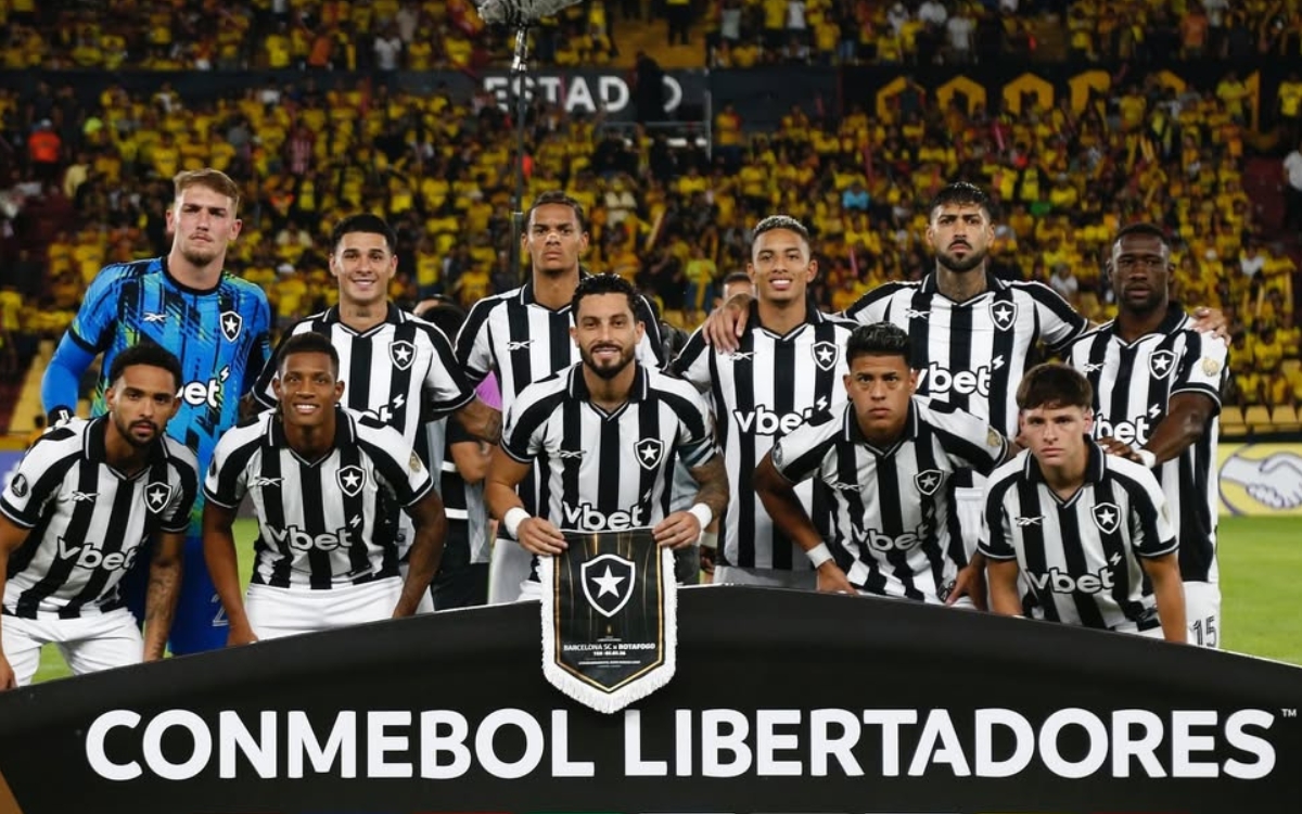 Botafogo eliminado na fase preliminar da Libertadores em 2024, marca inédita para o Brasil.