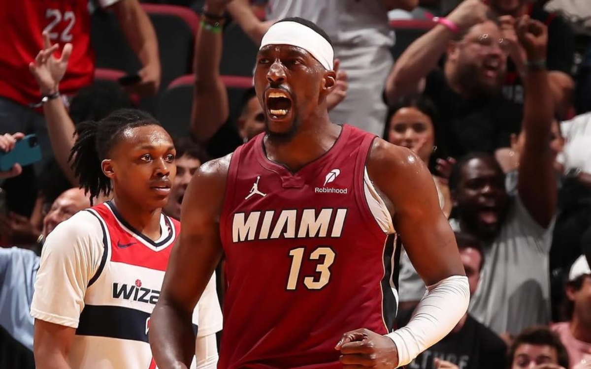 Bam Adebayo do Miami Heat celebra após marcar 83 pontos em jogo histórico da NBA.