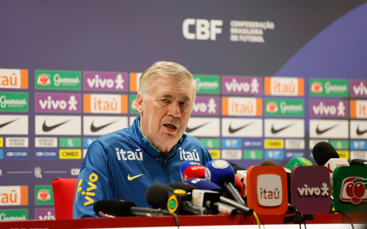 Treinador Carlo Ancelotti fala sobre Neymar e seleção brasileira para amistoso.
