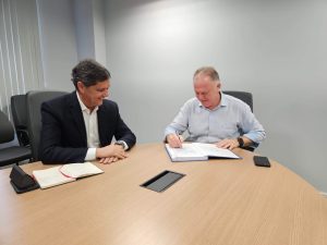 Casagrande e Ferraço anunciam reajuste para servidores. Foto: Divulgação