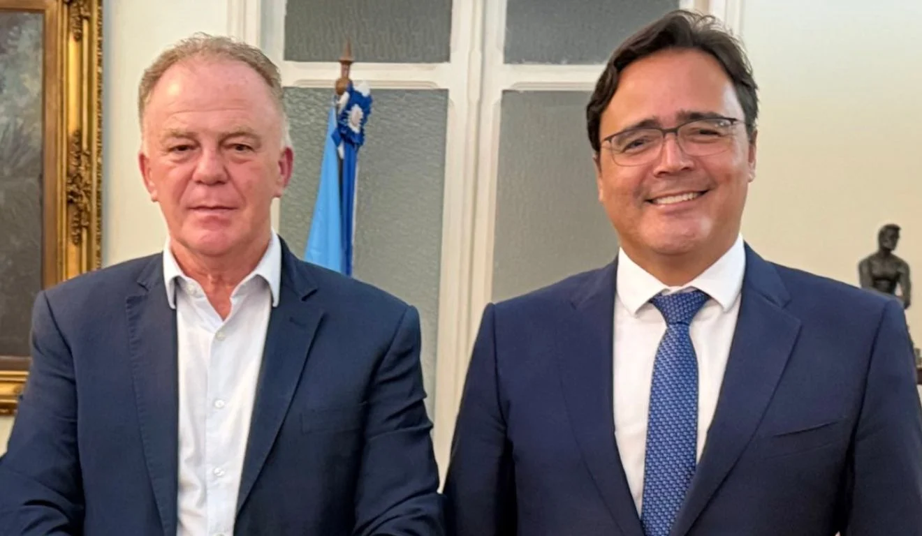 Governador Renato Casagrande anuncia Francisco Berdeal como novo procurador-geral de Justiça do Espírito Santo. Foto: Divulgação do Governo do ES