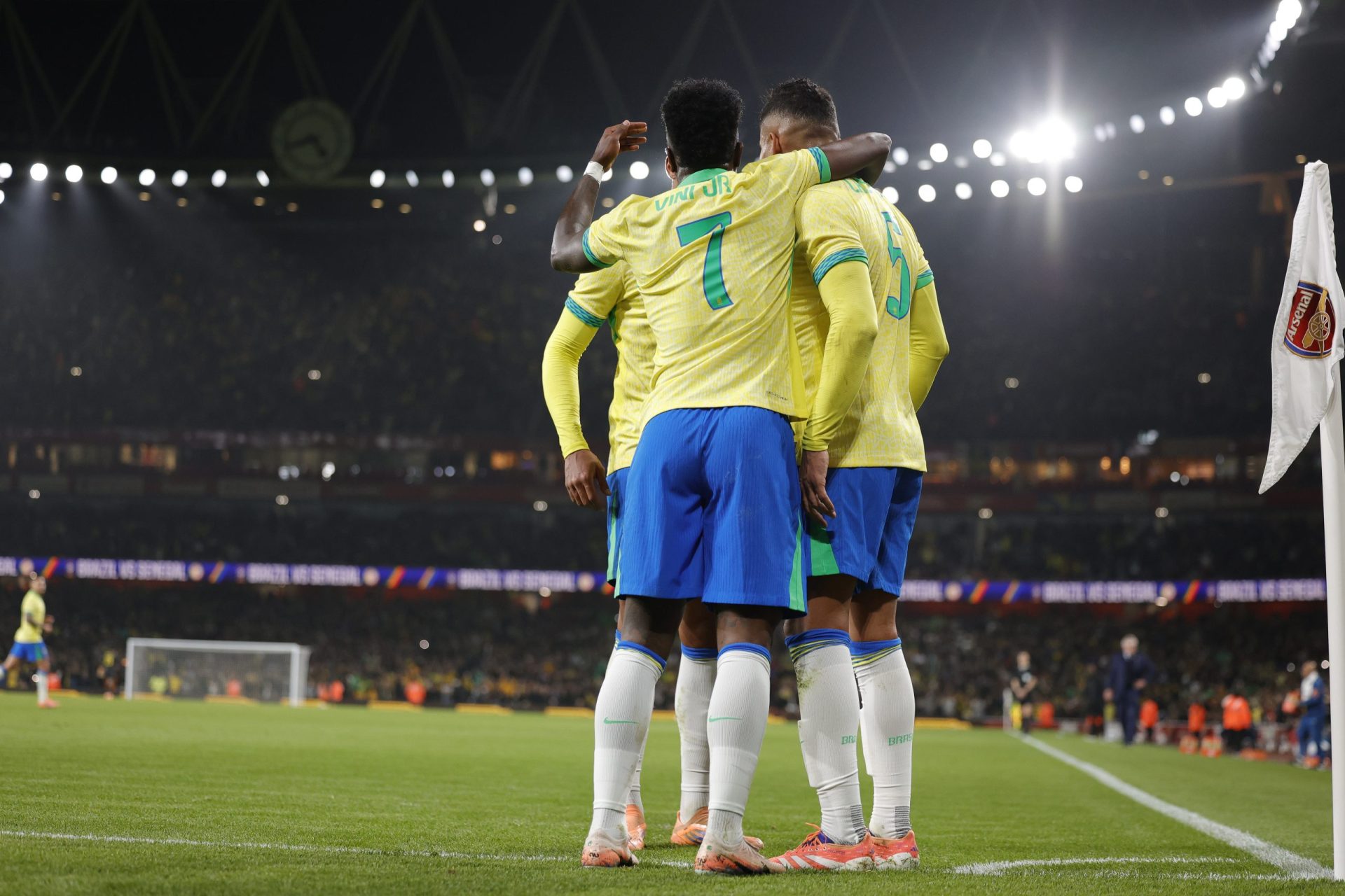 Técnico Carlo Ancelotti convoca seleção brasileira sem Neymar para amistosos.
