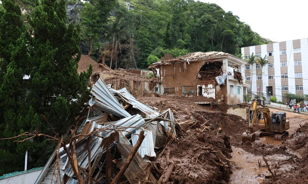 Corpo do último desaparecido é encontrado em Juiz de Fora após deslizamento de terra. Foto: Rovena Rosa/Agência Brasil