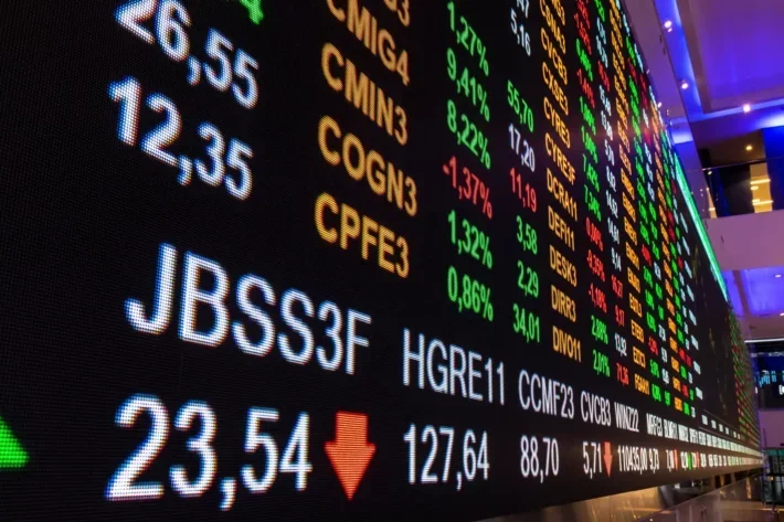 Ibovespa em queda por tensões geopolíticas entre Estados Unidos e Irã.