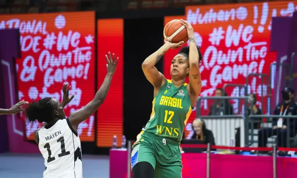 Seleção brasileira feminina de basquete vence Sudão do Sul no Pré-Mundial em Wuhan.