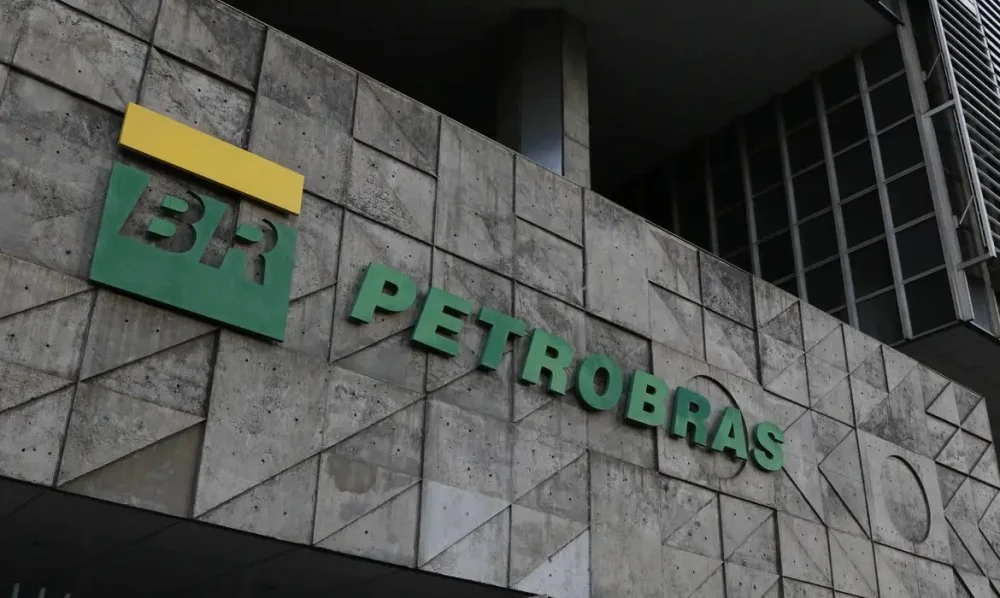 Suspensão de leilões de diesel e gasolina pela Petrobras afeta preços e caminhoneiros. Foto: Agência Brasil