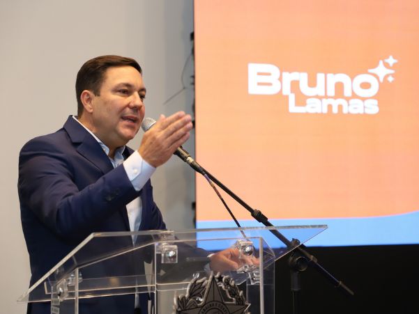 O secretário de Ciência, Tecnologia, Inovação e Educação Profissional, Bruno Lamas, foi um dos premiados na categoria Liderança em Tecnologia e Inovação no Setor Público. Foto: divulgação