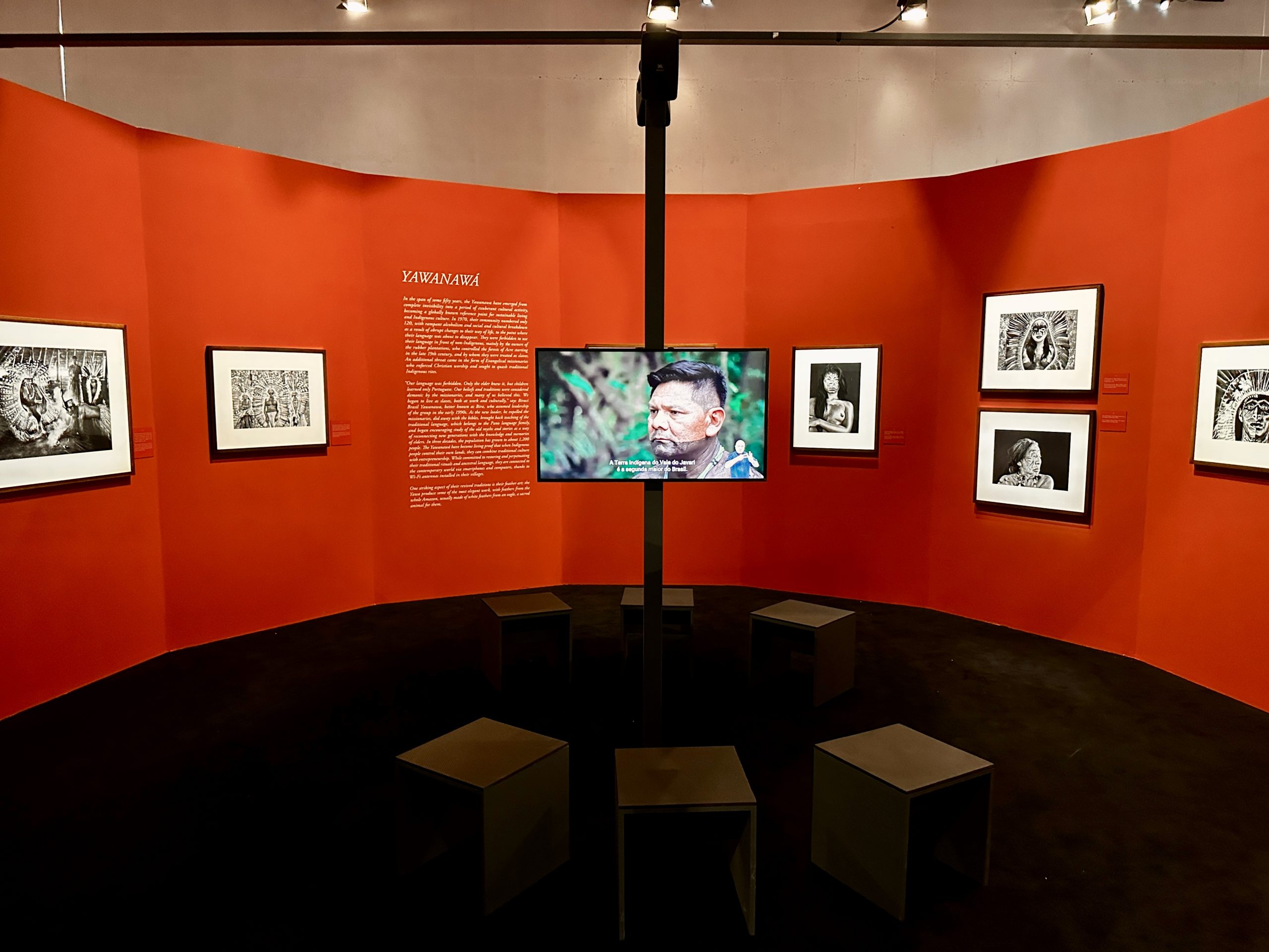 &nbsp;Exposição "Amazônia", de Sebastião Salgado, já está aberta à visitação no Cais das Artes. Foto: Thamiris Guidoni