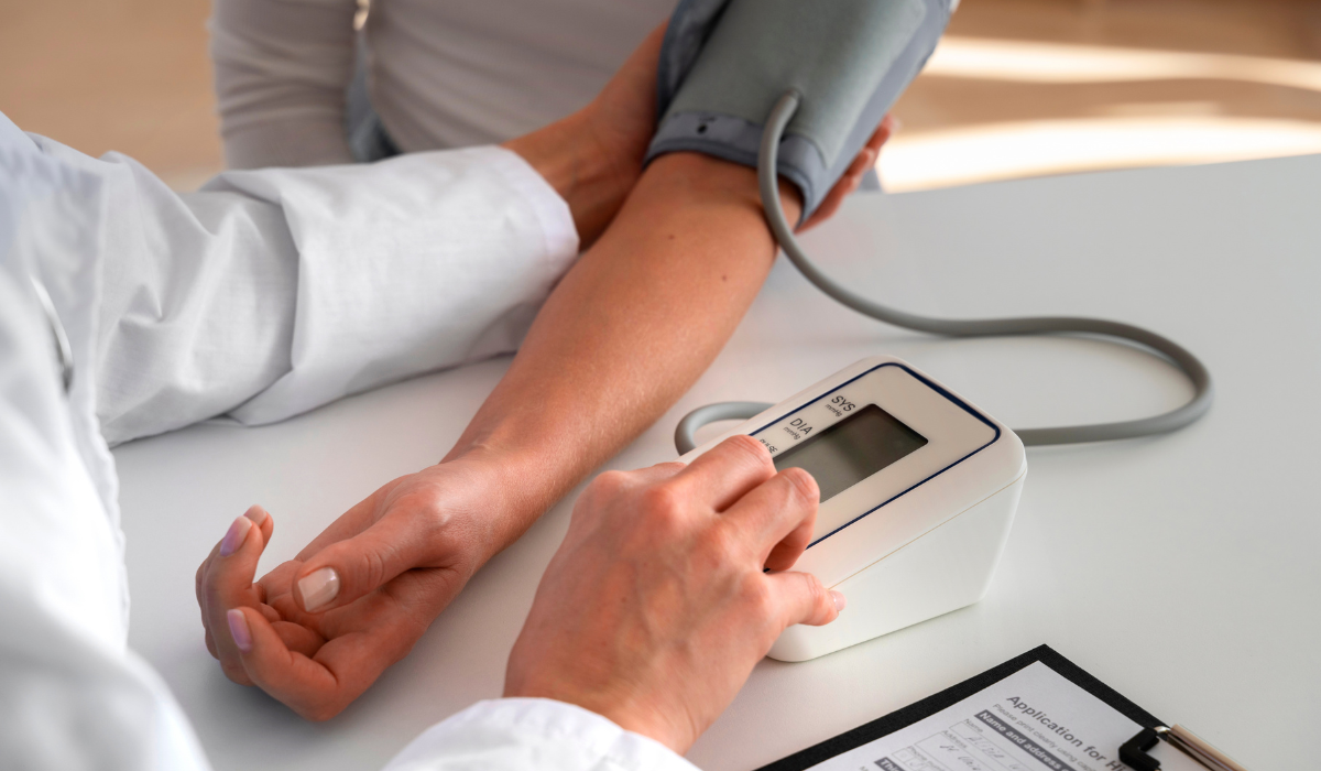 Conheça os riscos da hipertensão e como prevenir. Foto: Pexels
