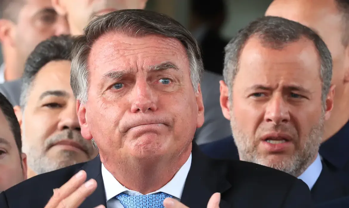 Relatórios médicos sobre a saúde do ex-presidente Jair Bolsonaro enviados ao STF.