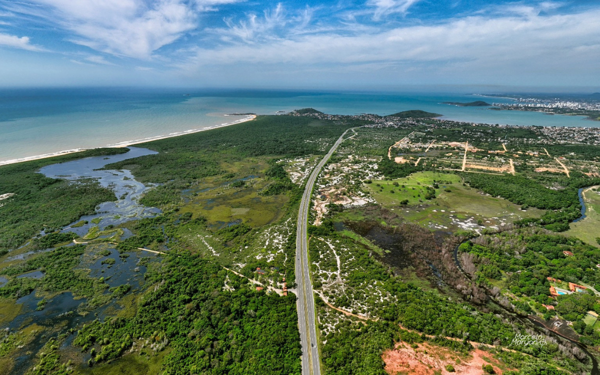 O projeto do aeroporto de Guarapari mira na região de Setiba. Foto: Prefeitura de Guarapari
