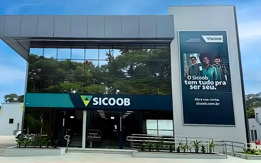 Sicoob ES distribui R$ 707 milhões em resultados para cooperados em assembleia.