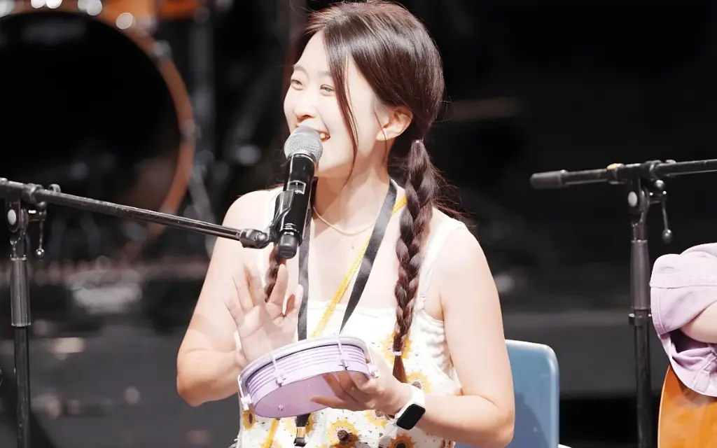 Da Coreia do Sul para Itaúnas: a banda Somda está confirmada no Fenfit 2026, um dos maiores festivais de forró da América Latina. Foto: Instagram/ Somda