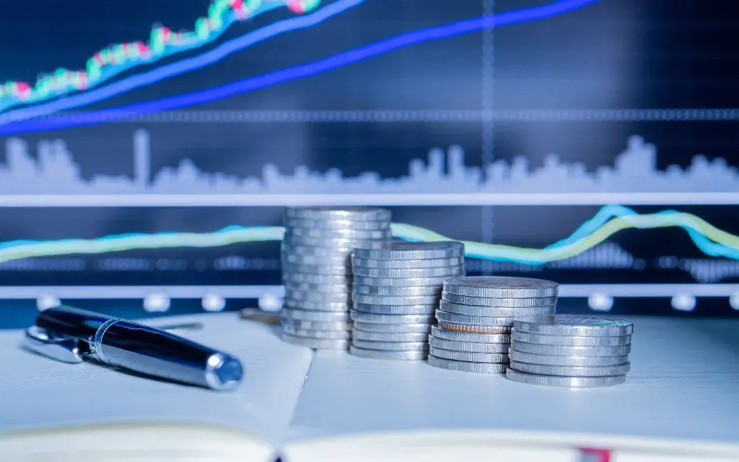 Relatório da ONU aponta queda no crescimento e aumento da inflação global devido à crise no Oriente Médio.