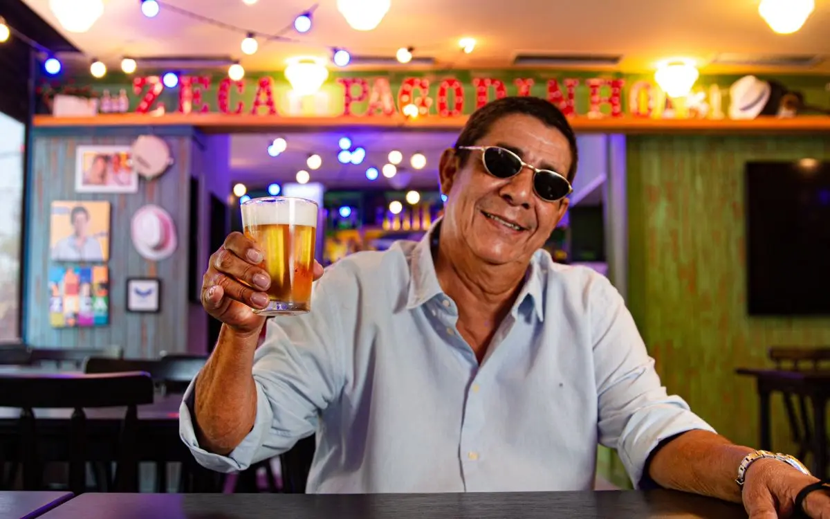 Nova unidade do Bar do Zeca Pagodinho no Shopping Mestre Álvaro com samba e feijoada. Foto: Vitor Faria