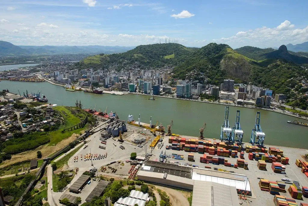 Porto de Vitória -.jpg