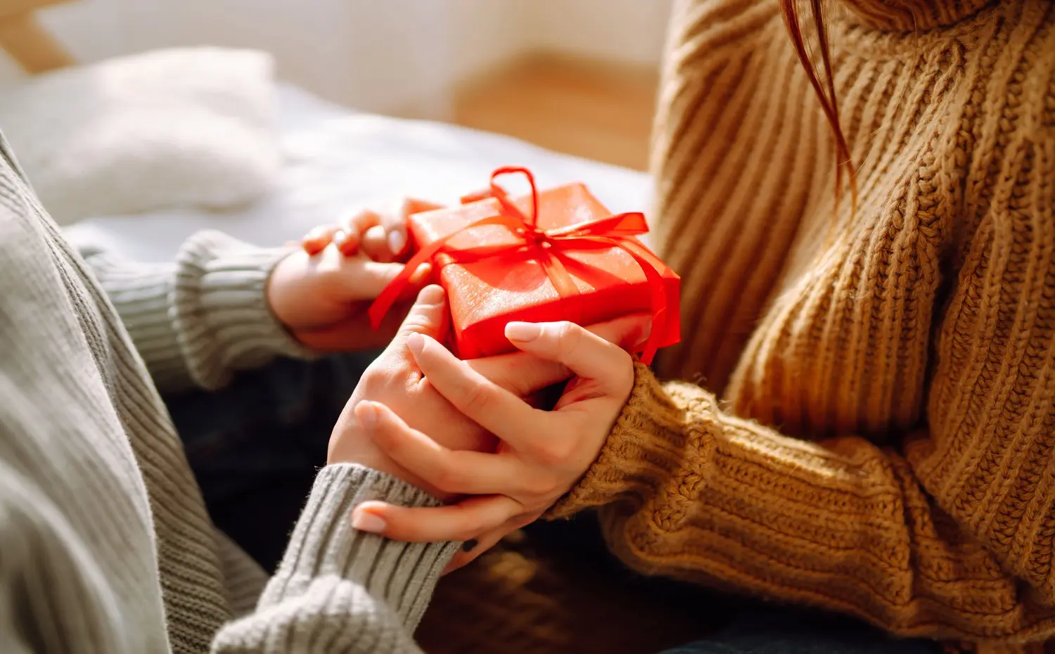 Com a alta demanda, típica do Dia dos Namorados, produtos como flores, perfumes, roupas, costumam registrar variações de preço.