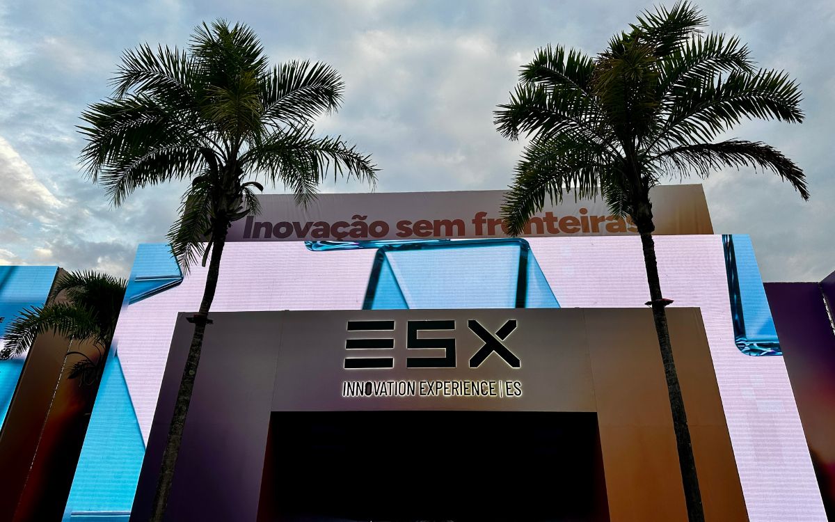 Com o tema “Inovação sem Fronteiras”, o ESX 2026 começou nesta quinta-feira (11), na Praça do Papa, em Vitória. Foto: Thamiris Guidoni