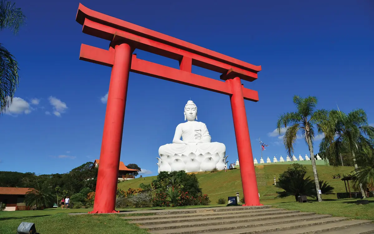 O projeto tem como foco transformar a área em um polo referência nacional em turismo espiritual, de bem-estar e de experiência.