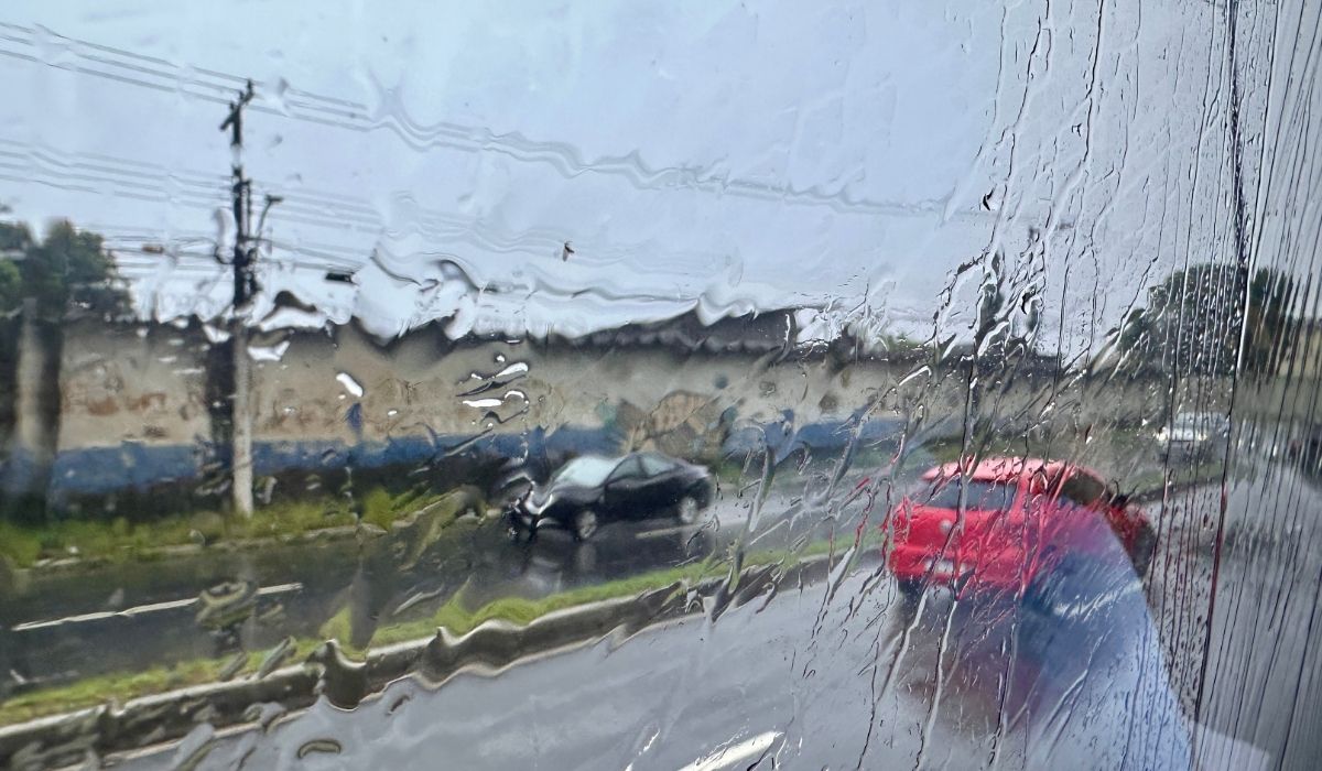 Segundo o Inmet, podem ocorrer pancadas de chuva entre 20 e 30 mm por hora ou até 50 mm ao longo do dia. Foto: Thamiris Guidoni