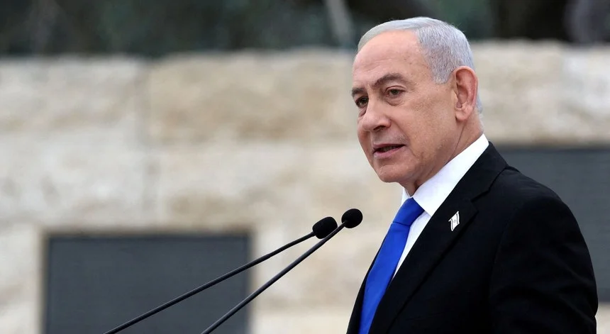 Secretário de Estado dos EUA discute trégua entre Hezbollah e Israel com presidente do Líbano.