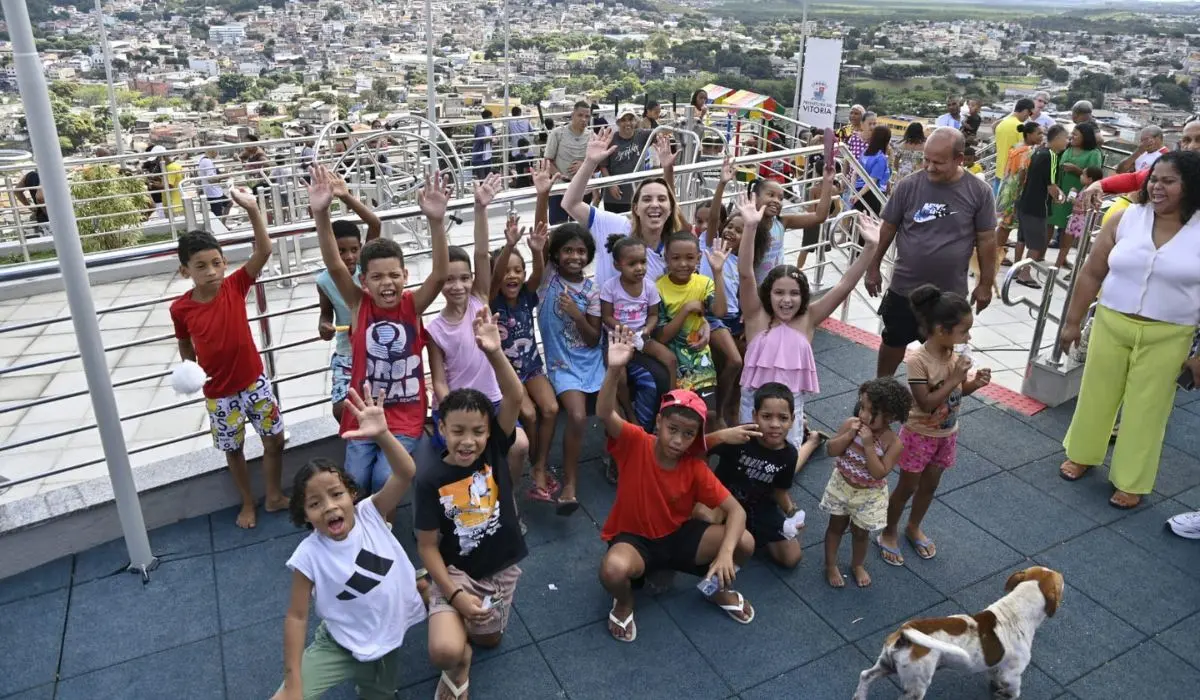 Mirante do Bonfim, novo cartão-postal de Vitória, é inaugurado