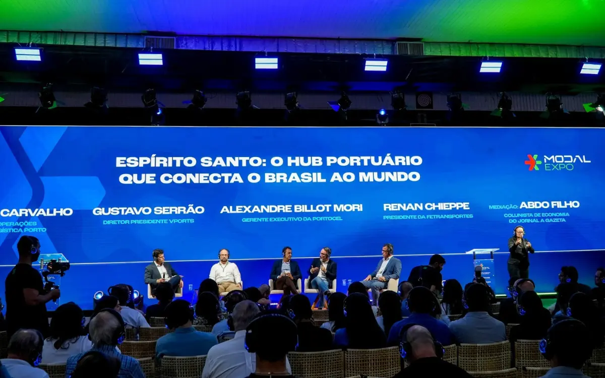 Abertura da Modal Expo 2026., evento com foco em logística e infraestrutura.