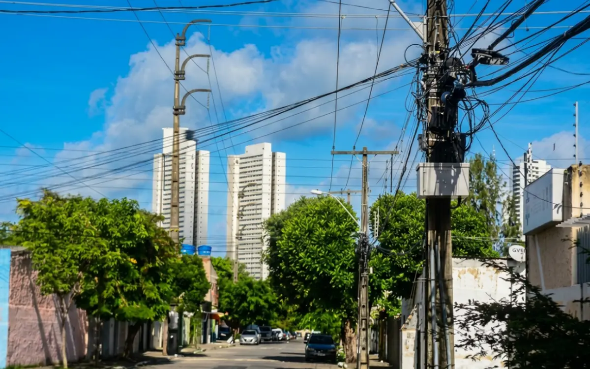 Mudança no Projeto de Lei pode aumentar tarifas de energia elétrica no Brasil.