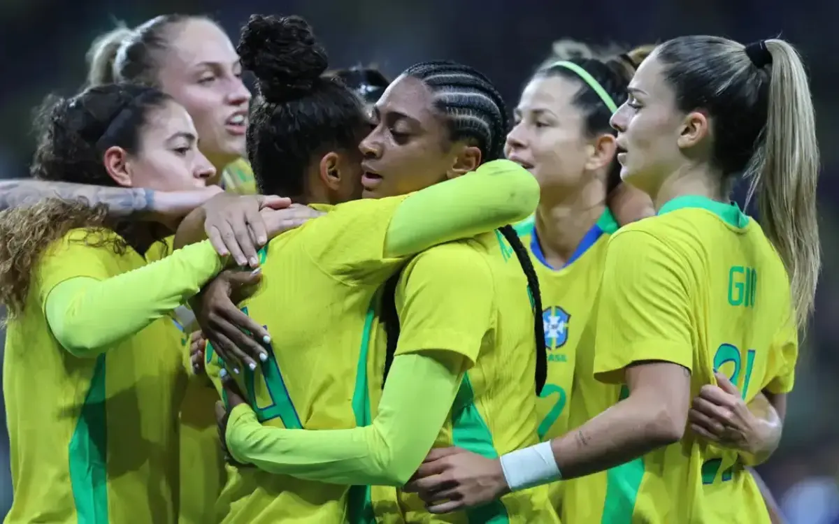 Copa do Mundo Feminina de 2027 será realizada no Brasil com oito sedes.