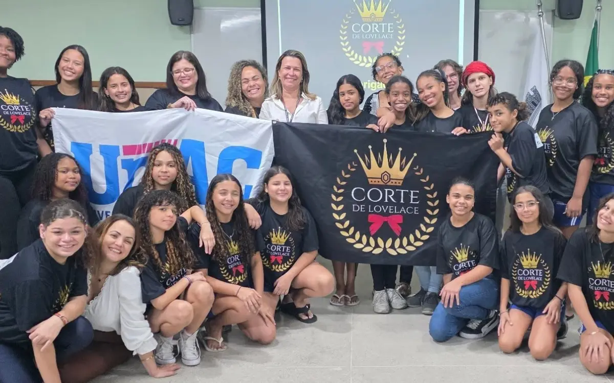 Programa Corte de LoveLace promove formação em tecnologia
