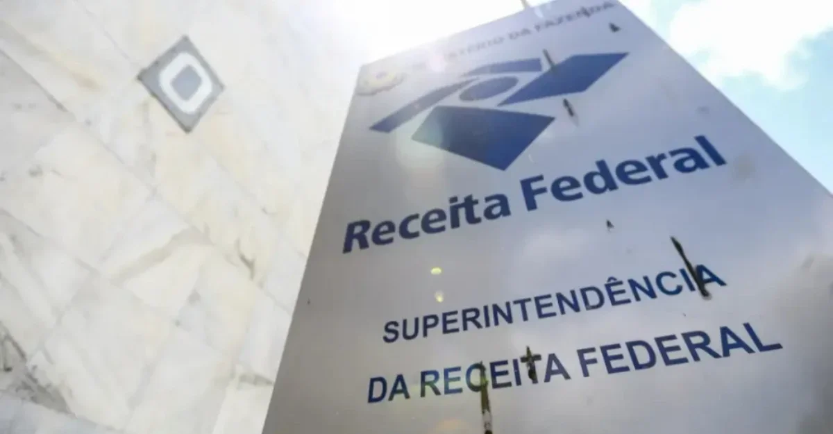 Lista de devedores contumazes publicada pela Receita Federal inclui empresas do setor fumageiro. Foto: Marcelo Camargo/Agência Brasil