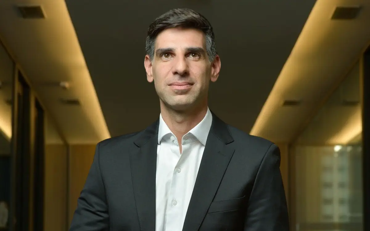 Rodrigo Dib é superintendente Institucional do Centro de Integração Empresa-Escola - CIEE, especialista em Carreira, Mercado de Trabalho e educação, e autor do livro 