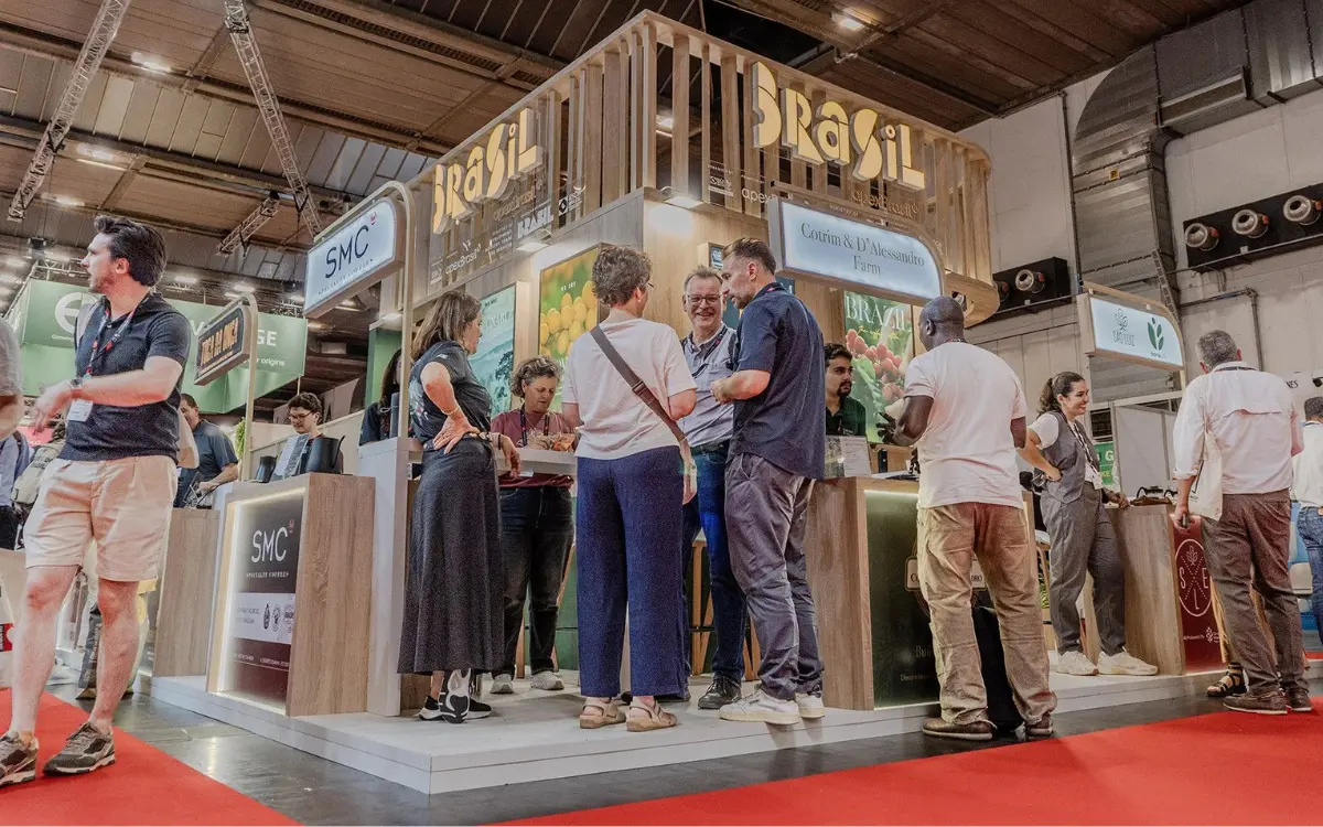 Produtores brasileiros de cafés especiais participaram de feira global de negócios na Bélgica.
