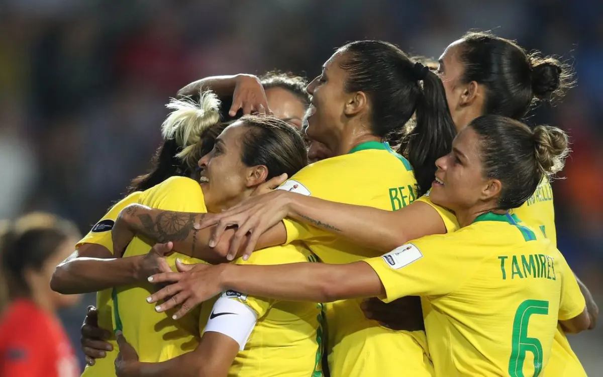 Copa do Mundo Feminina 2027 no Brasil promete movimentar a economia e gerar empregos.