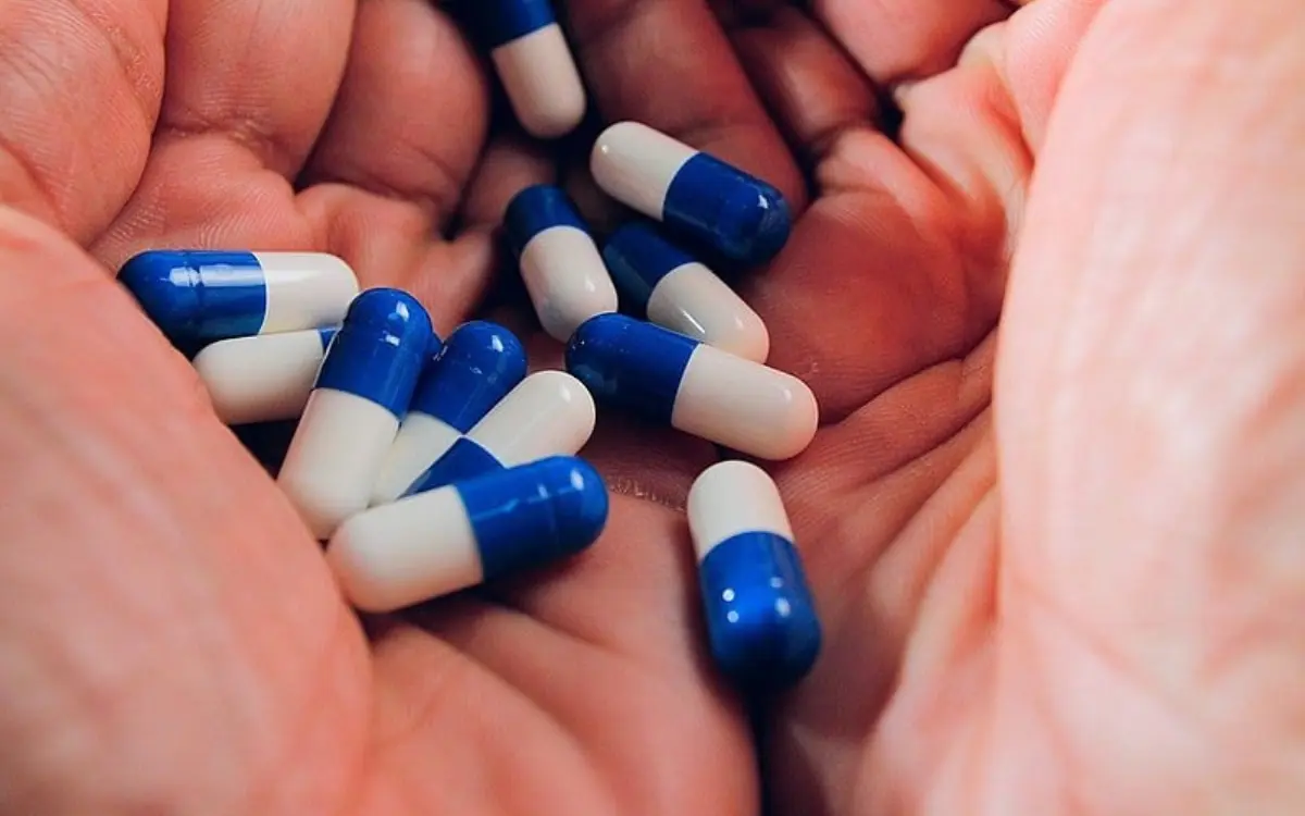 Fiocruz finaliza transferência de tecnologia para produção de dolutegravir contra HIV.