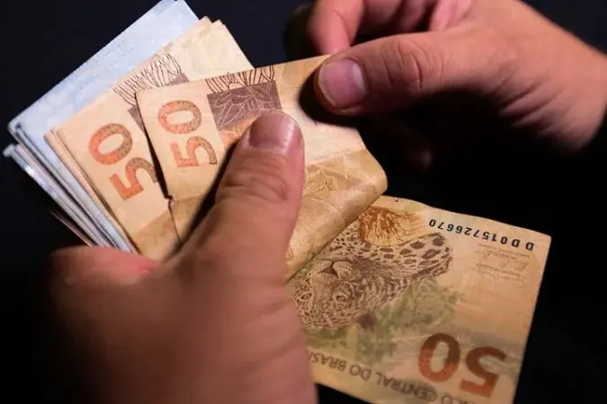 Campanha Pra Quitar, do Bandes, entra no último mês e segue até 31 de julho com condições especiais para renegociação de débitos de empresas.