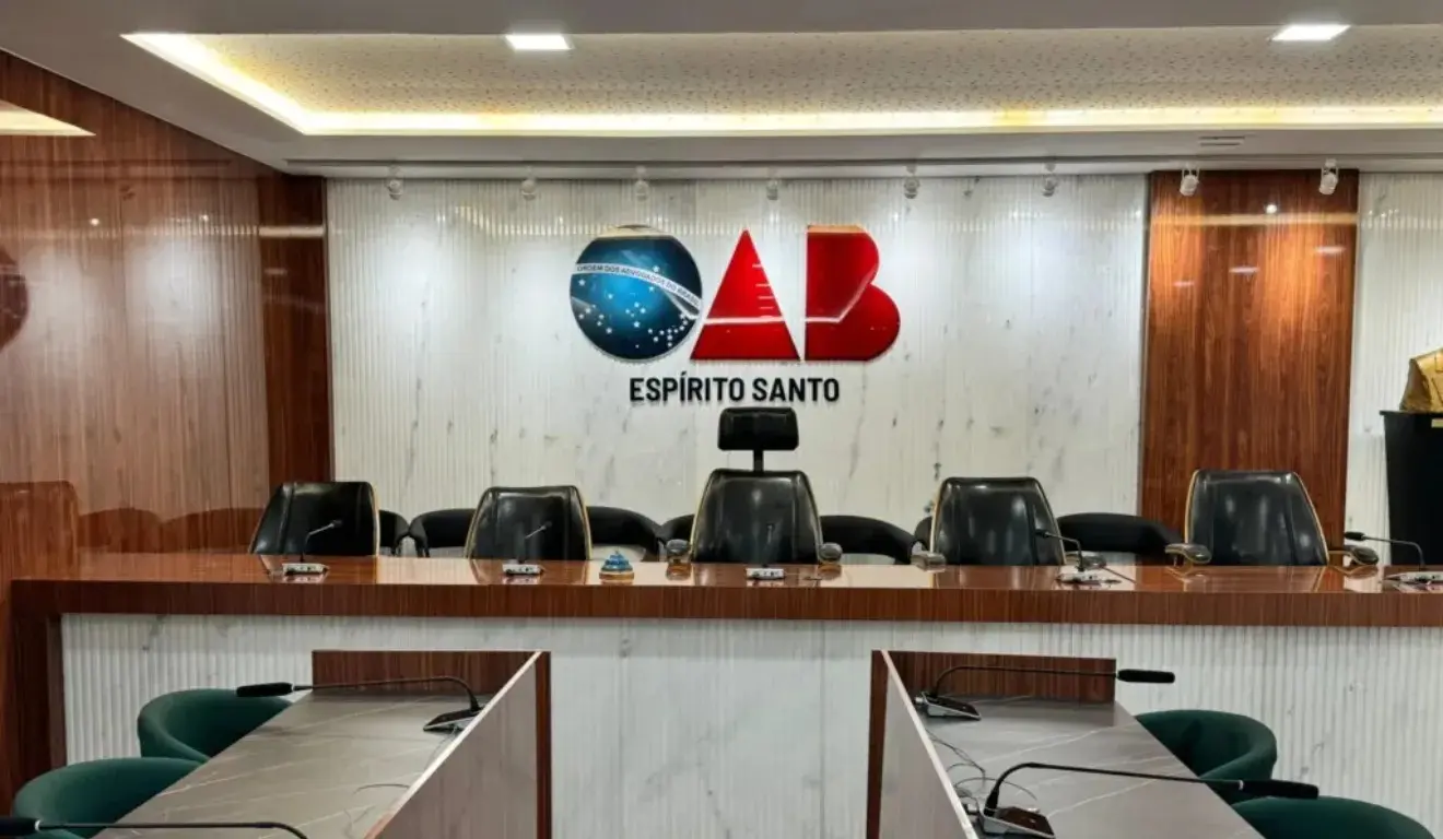 A decisão foi tomada durante sessão extraordinária do Conselho Pleno da OAB-ES, realizada nesta segunda-feira (13).