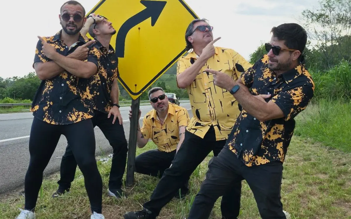 No Pub 426, na Praia do Canto, em Vitória, a programação musical da noite de sexta-feira fica por conta da banda PICNIC DOGS, que sobe ao palco às 21 horas